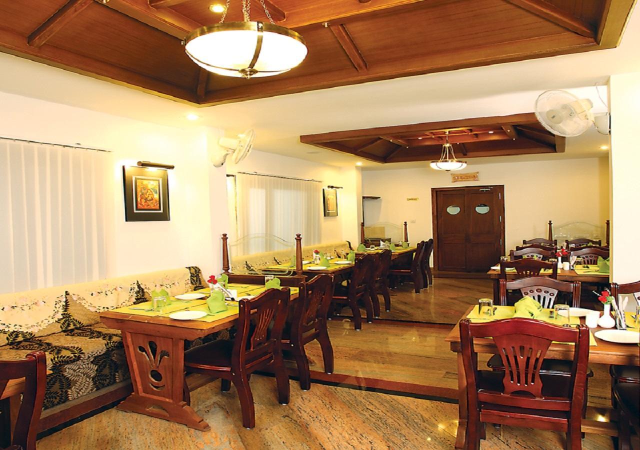 Hotel Grand Thekkady Kumily Exteriér fotografie