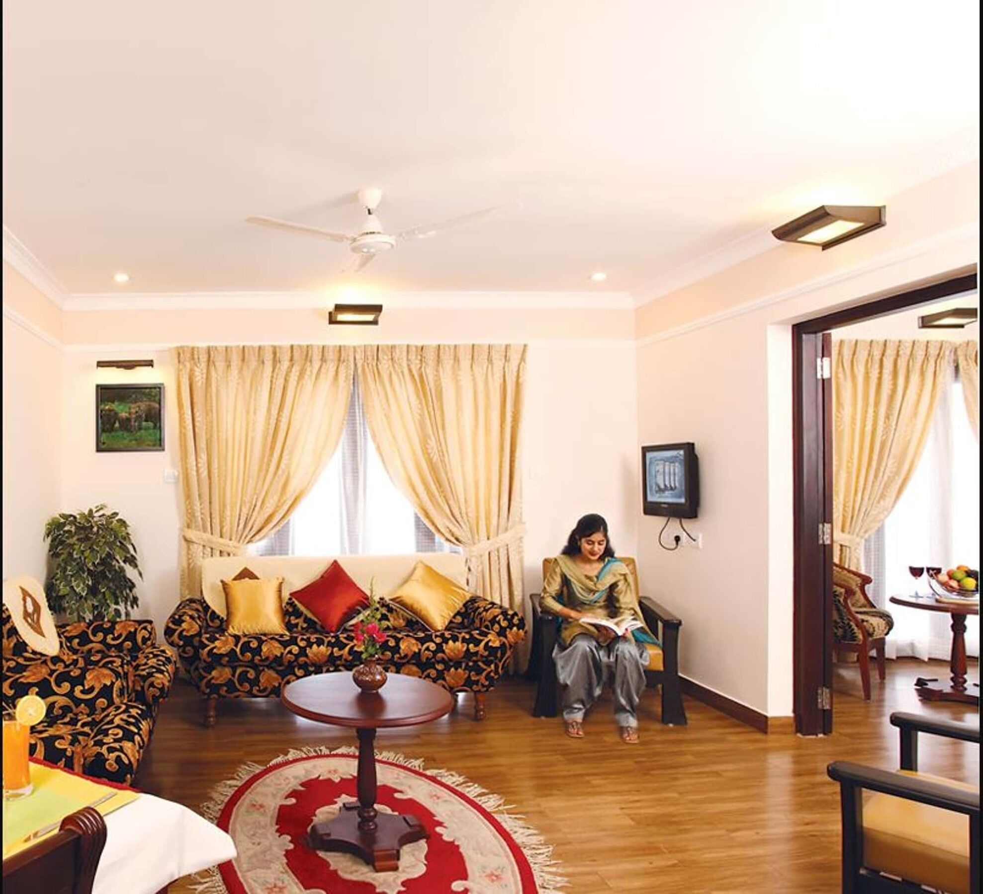 Hotel Grand Thekkady Kumily Exteriér fotografie